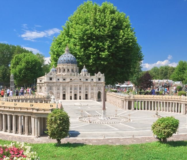 mini europe 650x556 1